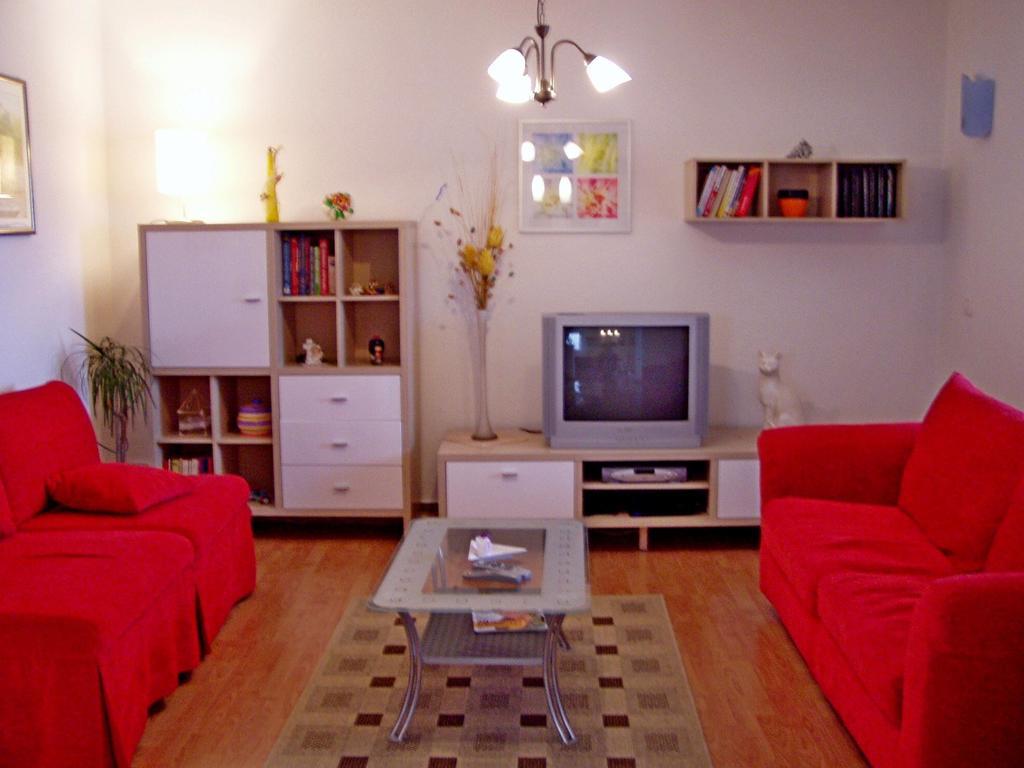 Apartments Marija Postira Zewnętrze zdjęcie